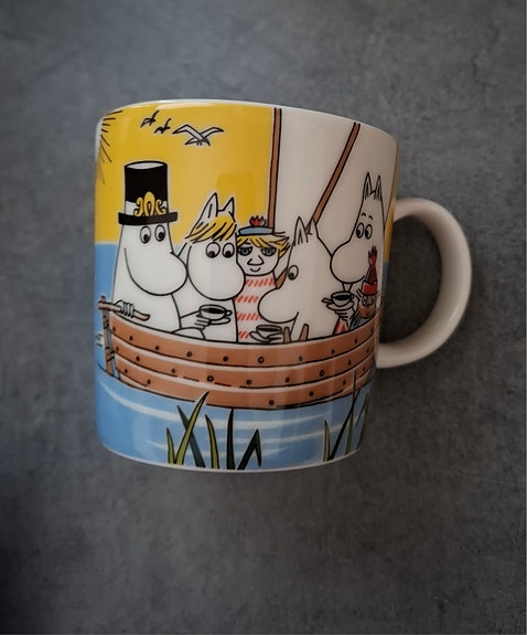 Purjehtien Tahmatassu ja Tuutikki muumimuki