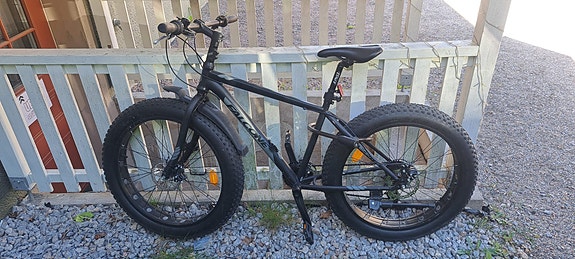 Vähän käytetty Fatbike ”Bigboy”