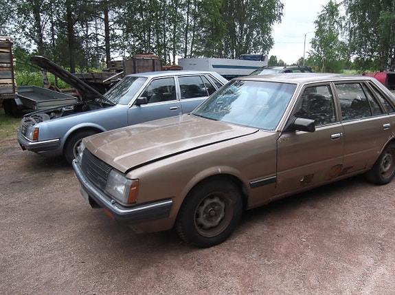 Nissan varaosa-auto / korinosat