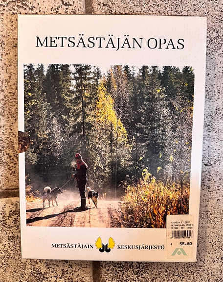 Metsästäjän opas -kirja
