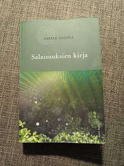 Salaisuuksien kirja