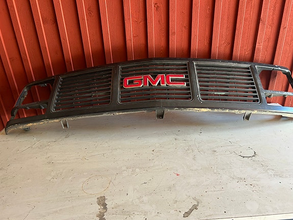GMC maski