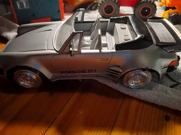 Leikkiauto Porsche