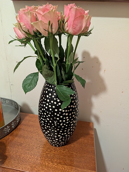 H&M Home musta valkopilkullinen maljakko