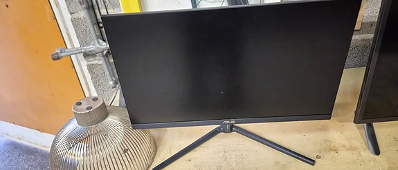 ASUS 24" näyttö