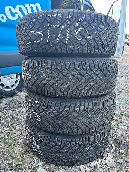 Renkaat 235/60/18 Continental 4kpl 8 mm SF16