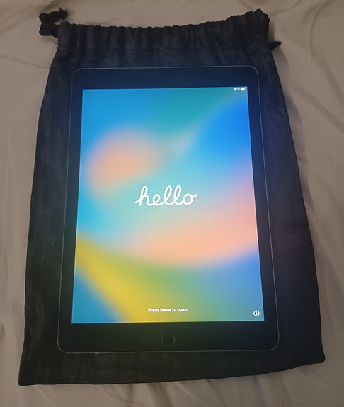 Apple iPad Pro 2016 128GB + kynä