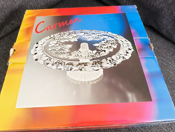 Carmen jalallinen kakkuvati