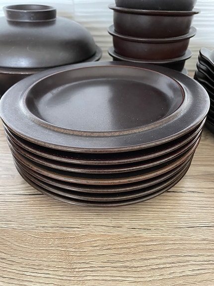 Arabia Ulla Procopen Liekki-sarjan lautasia 7 kpl 4 €/kpl