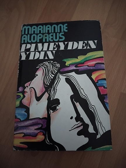 Marianne Alopaeus - Pimeyden ydin