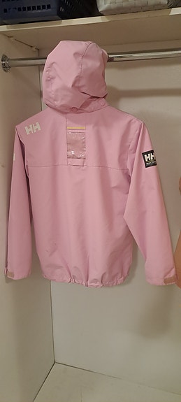 Nuorten  hh takki yhdellä lapselle käytetty