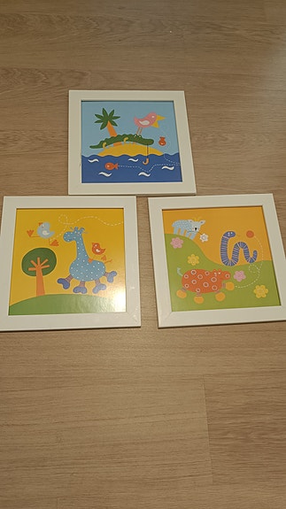 3 lasten taulua