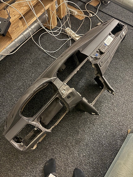 Bmw e60/61 lci mukitelineellinen kojelauta