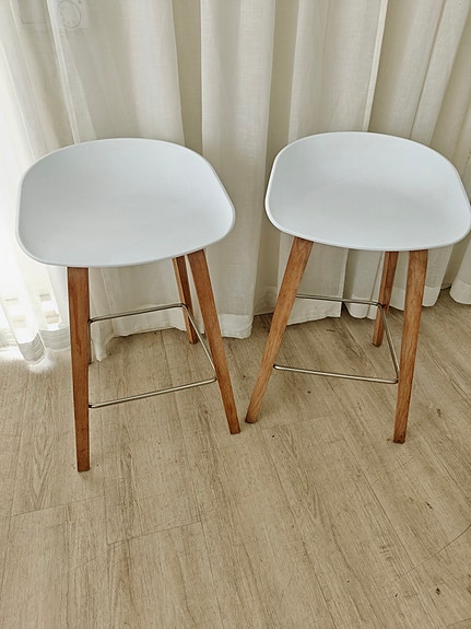 Valkoinen Hay Abaut A Stool, 65cm
