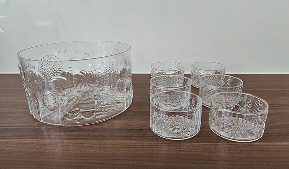 Iittala Flora iso kulho + 6 kpl pienemmät kulhot