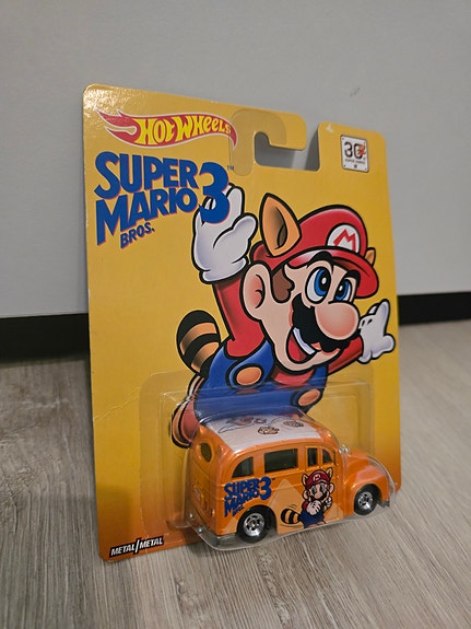 Hot Wheels Super Mario 3 -leluauto