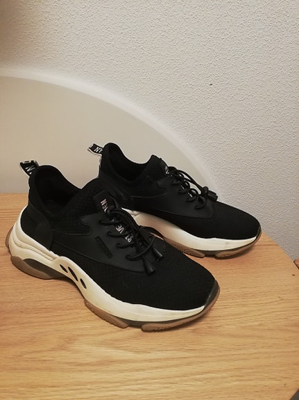 Steve madden lenkkarit