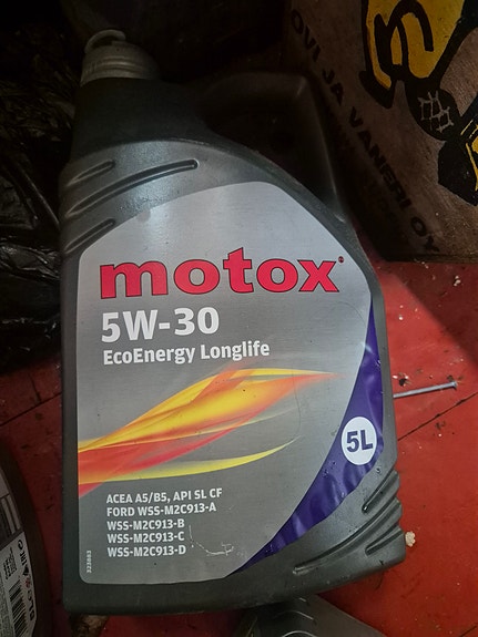 Motox 5W-30 EcoEnergy Longlife moottoriöljy 5L