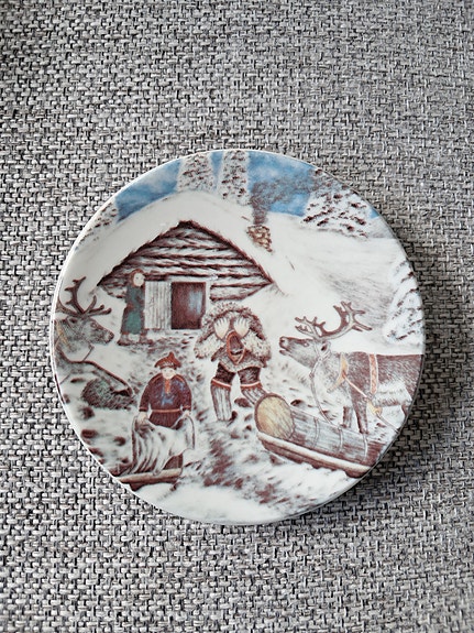 Arabian seinälautanen "Suurikokoinen mies" 1981