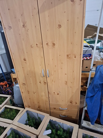 vaate tai muu kaappi 2 ovea 2 laatikostoa