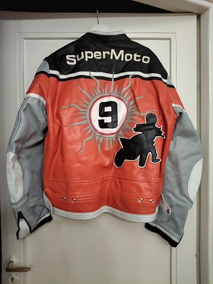 Product image 6 of 8