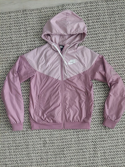 Nike tuulitakki