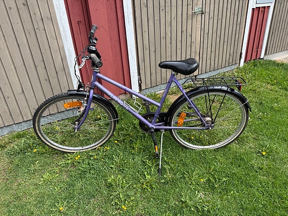 Tunturi naisten pyörä 53 cm 26" violetti
