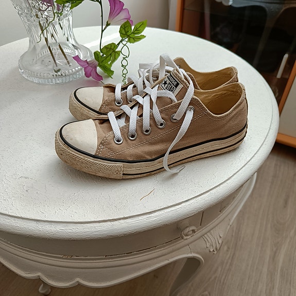 Converse matalavartiset tennarit