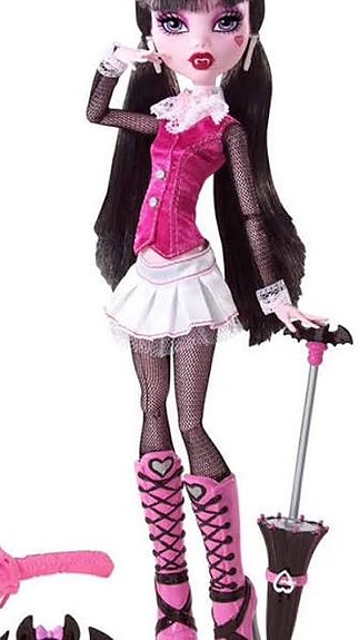 Ostetaan Draculaura nukke