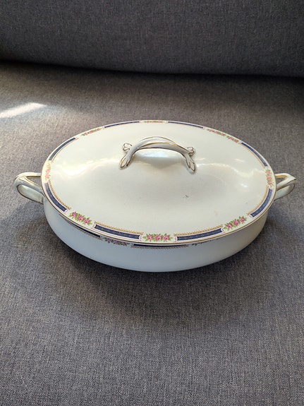 Vintage Johnson Brothers Eastbourne -kannellinen kulho