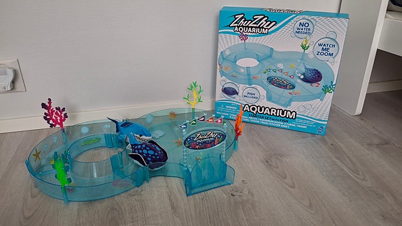 Zhu zhu aquarium