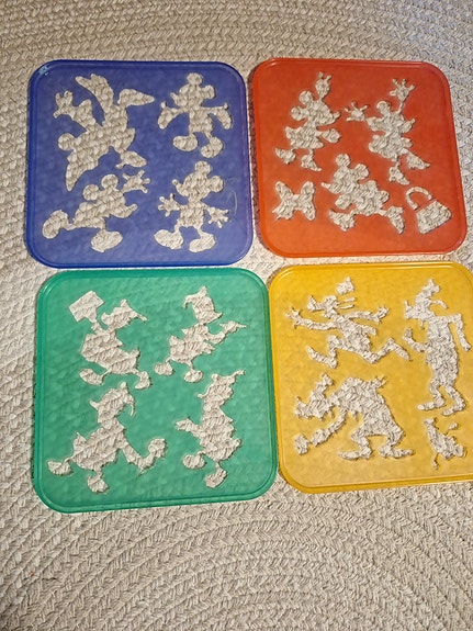Piirustuslevyt Tupperware/Disney