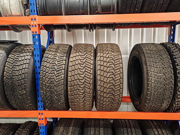 Pirelli ralirenkaat