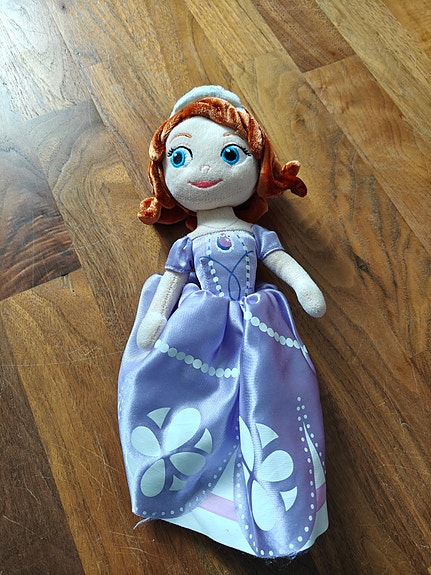 Disney prinsessa Sofia  -pehmolelu