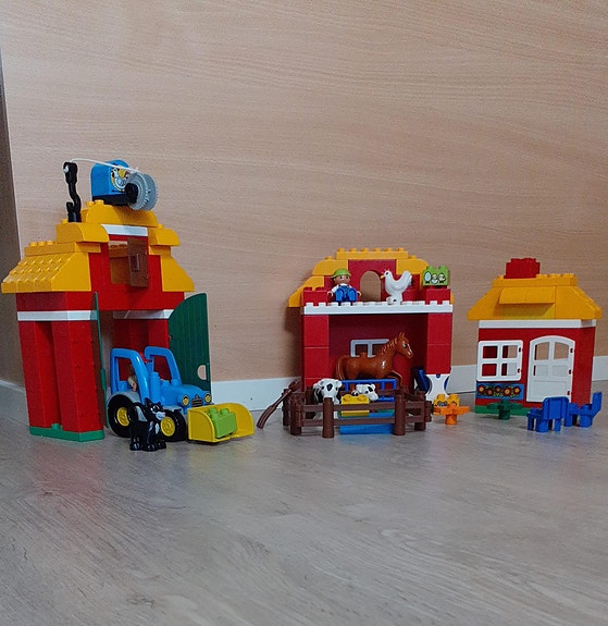 LEGO DUPLO 10525 Iso Maatila