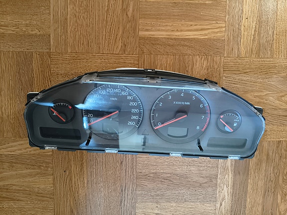 Volvo S60 mittaristo