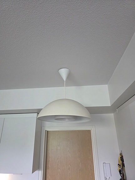 IKEA valkoinen riippuvalaisin