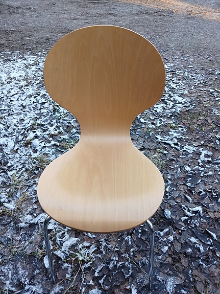Keittiötuoli / toimistotilaan