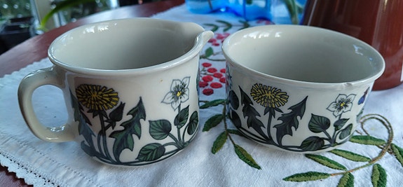 Arabia Tomula FLORA sokerikko ja kermakko