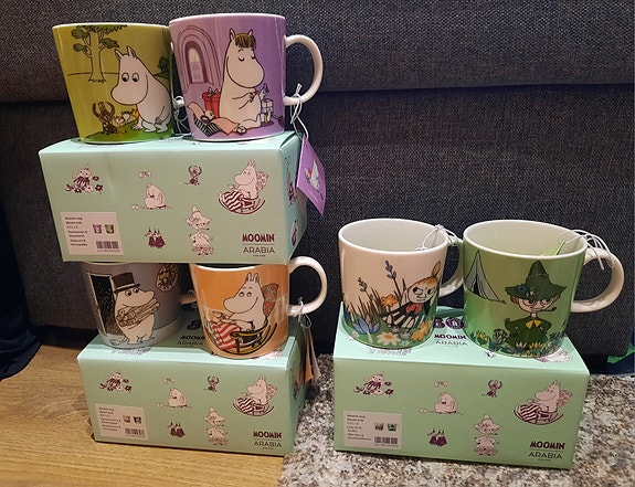 muumi mukeja lahjapakkauksessa