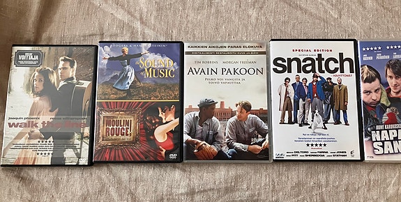 DVD-elokuvat Sound of Music, Moulin Rouge, Avain pakoon, Snatch, Walk the Line