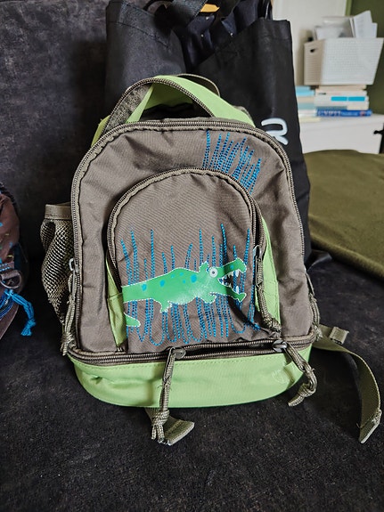Lässig taaperon reppu