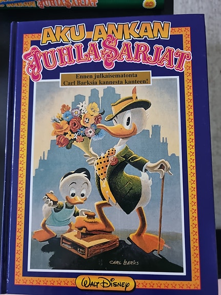 Aku Ankka juhlasarjat kovakantinen kirja