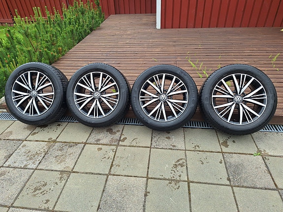 VW Golf alkuperäisvanteet 16"