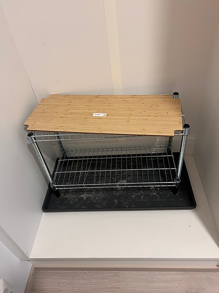 IKEA kenkähylly