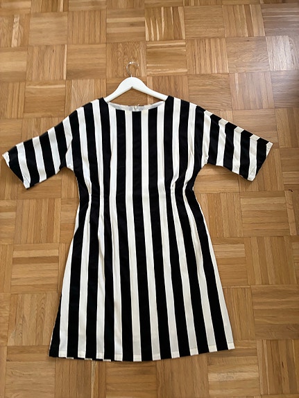 Marimekko puuvillamekko koko 38 raidallinen