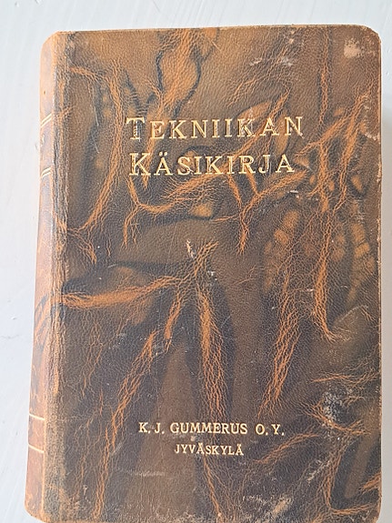 Nahkakantinen Tekniikan käsikirja v. 1937. ehjä 15e
