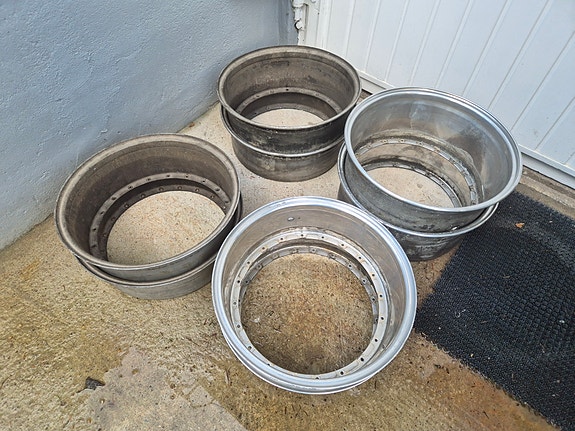 15" BBS e50 vanne huulet lipit