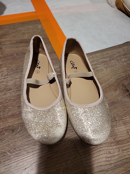 Ballerinat, koko 34