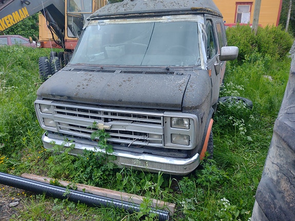 Chevrolet Chevy van g20 -90